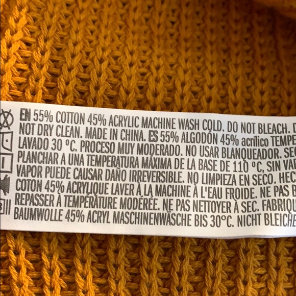 NWOT sweater - Picture 5 of 6